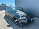Volkswagen Golf GTI - Xenon * AHK * NAVI * REMUS Endschalld - Volkswagen Golf: R GTI