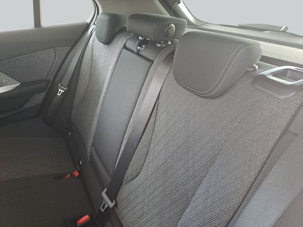BMW 116 - Bild 12