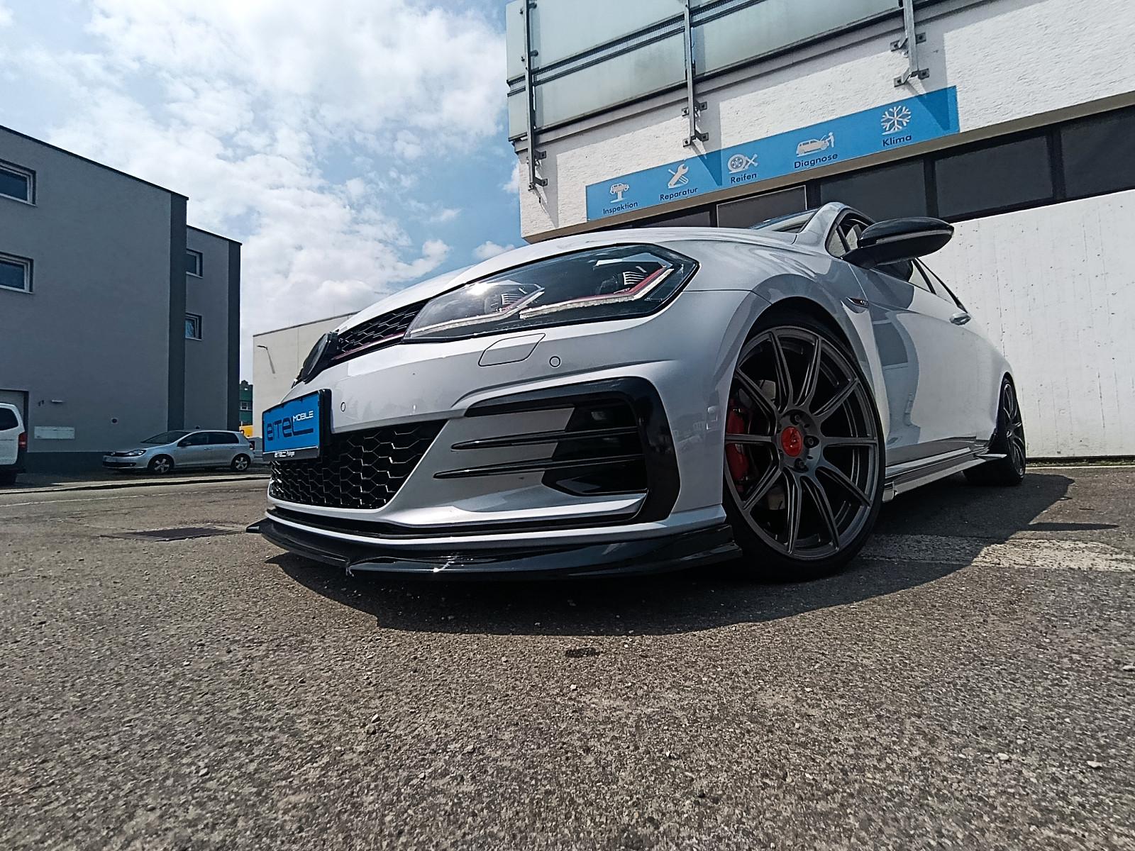 Volkswagen Golf VII Lim. GTI Standheizung Navi Kamera Leder