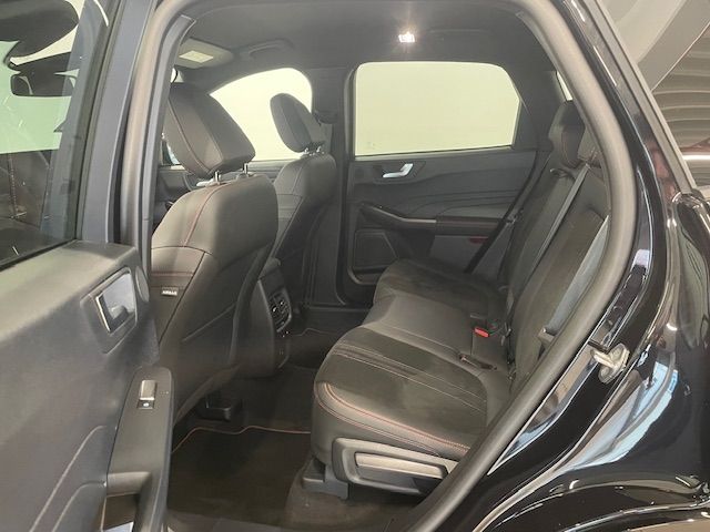Fahrzeugabbildung Ford Kuga ST-Line X HUD AHK-klappbar Navi B&O LED