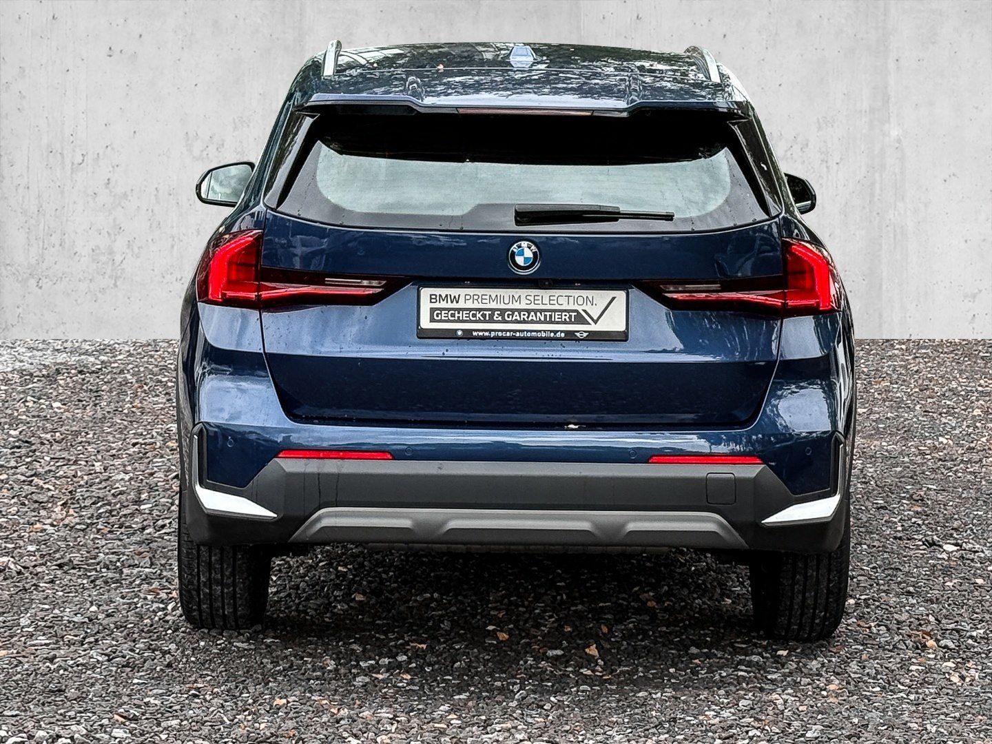 BMW X1 sDrive20i KAMERA NAVI LED SHZ TEMPOMAT KLIMA foto 4