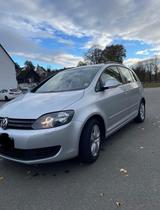 Volkswagen Sparsamer VW Golf Plus - mit Benzin-Antrieb: Sparsame