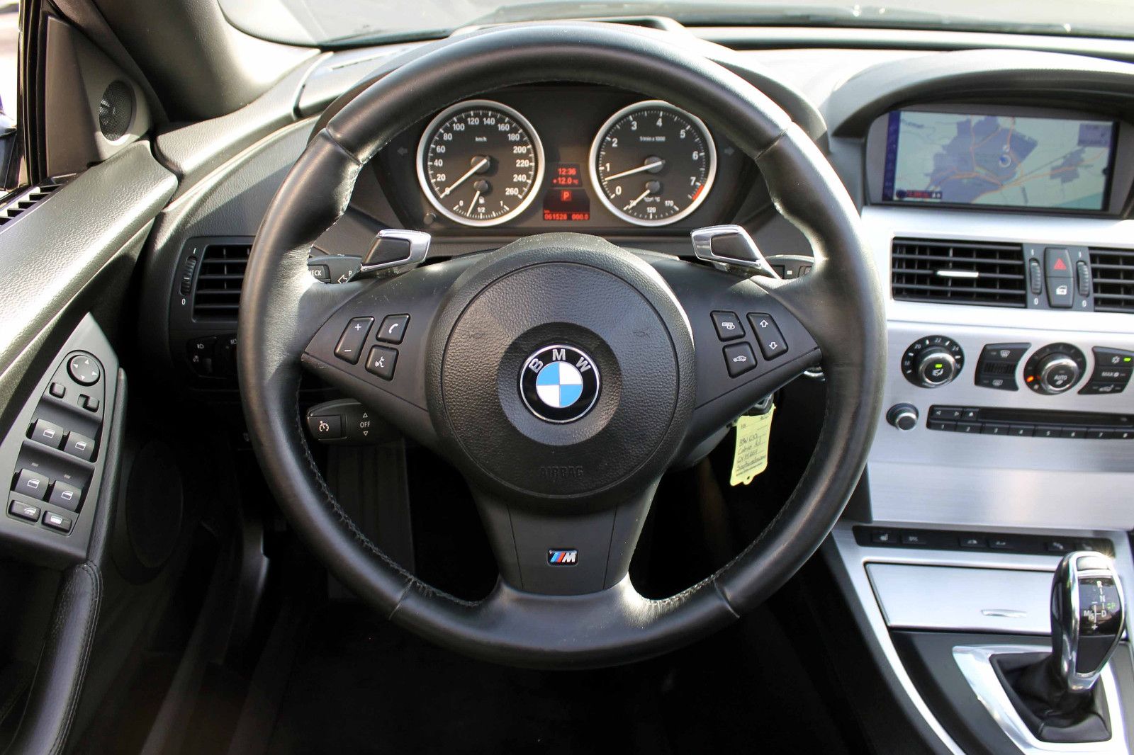 Fahrzeugabbildung BMW 630i Cabrio Aut Sport XENON PDC HUD KLIMA BT SHZ