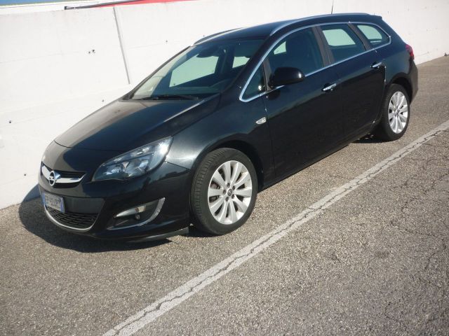 Opel Astra 1.4 Turbo 140CV Sports Tourer GPL Tec