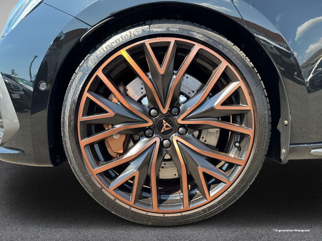 CUPRA Leon Sportstourer 2.0 TSI VZ 4Drive Performance CUPRA Leon Sportstourer 2.0 TSI VZ 4Drive Performance