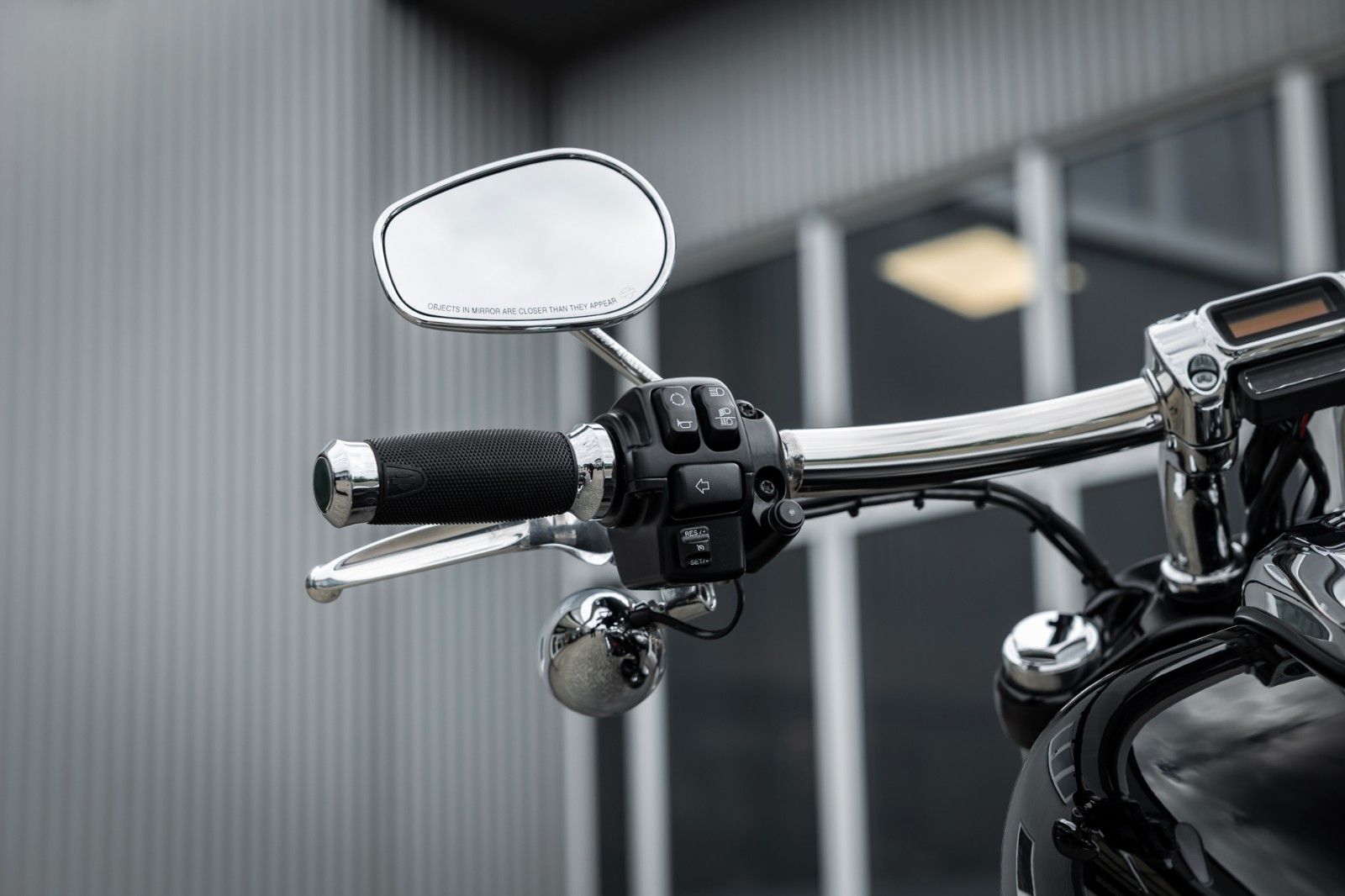 Fahrzeugabbildung Harley-Davidson FXBR Breakout 117 cui -Jekill & Hyde -