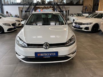 Volkswagen Golf VII Lim. Highline 1.5 TSI *1.HAND*LED*AHK*