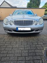 Mercedes-Benz E 220 CDI Elegance Limousine W211 5G AHK NAVI - Mercedes-Benz E 220: Cdi W211