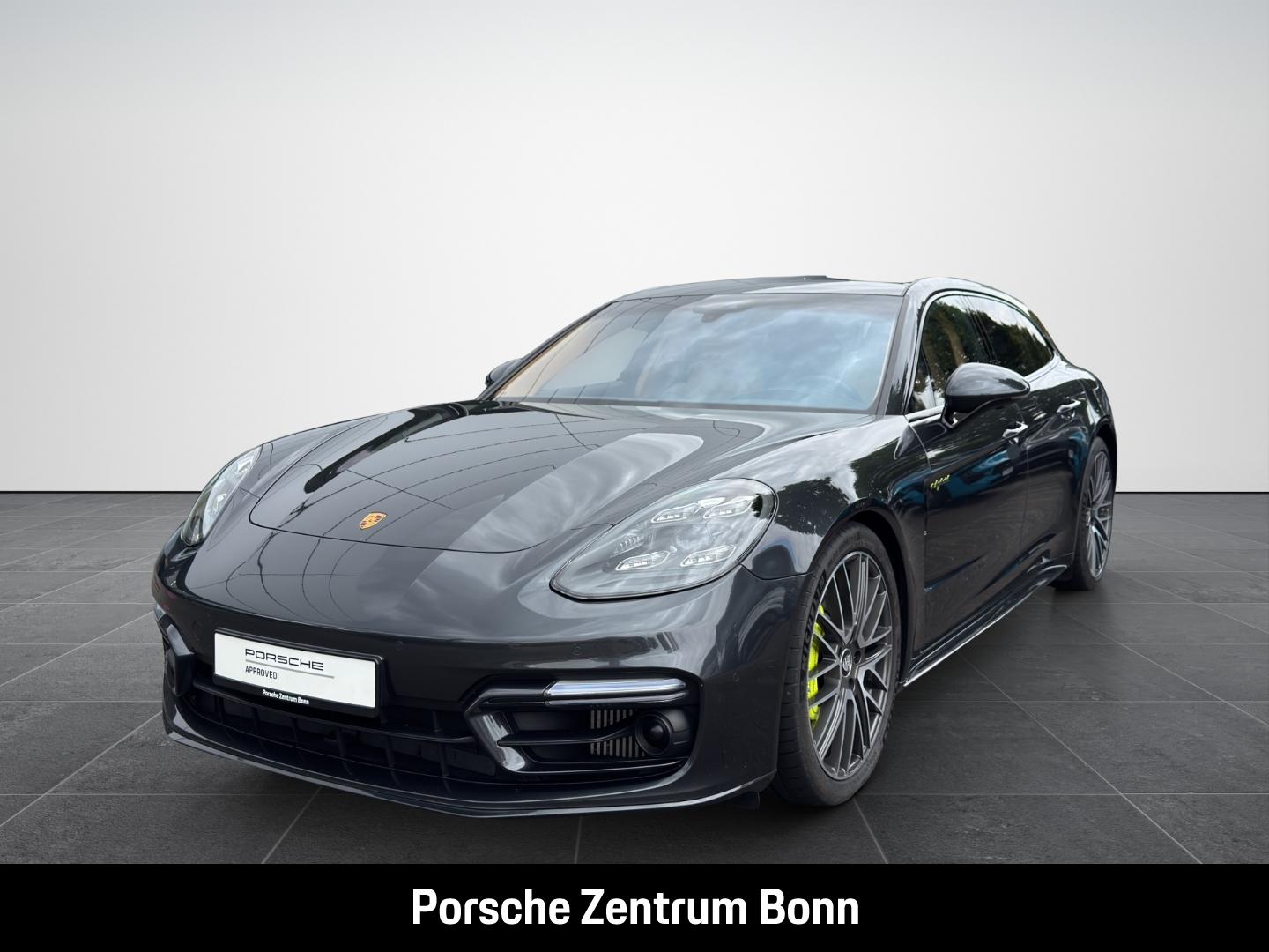 Porsche Panamera 4S E-Hybrid Sport Turismo HA-Lenkung