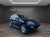 Mercedes-Benz ML 350 GrandEdition/BI-XEN/HARMAN-KARDON/NAV - Mercedes-Benz ML 350 mit Benzin-Antrieb