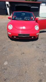 Volkswagen Auto Beetle Cabrio - Volkswagen Beetle aus 2003: Cabrio