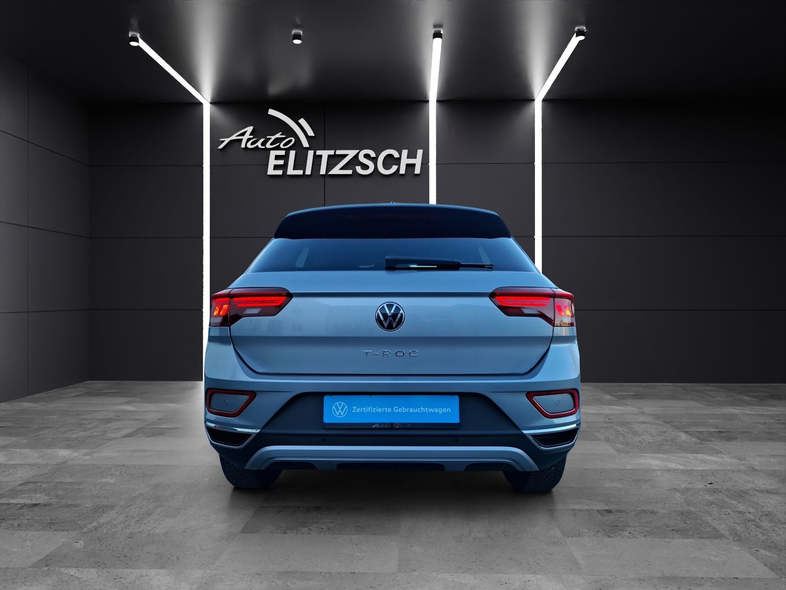 Fahrzeugabbildung Volkswagen T-Roc TDI Style DSG LEDplus Navi AID ACC RFK SH