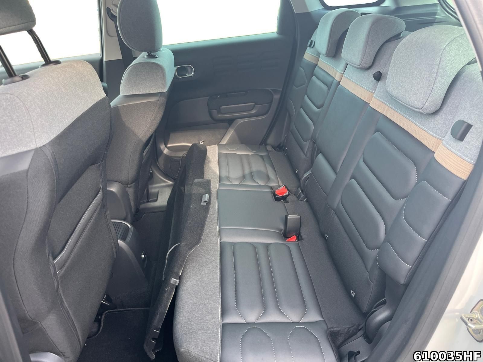 Fahrzeugabbildung Citroën C3 Aircross 1.2 PureTech 130 Max *NAVI*KAMERA*