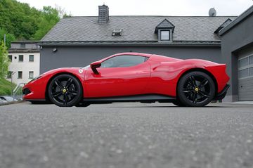 Ferrari 296 GTS*DaytonaRacingSeat,Lift,JBL,Carbon,Alkant