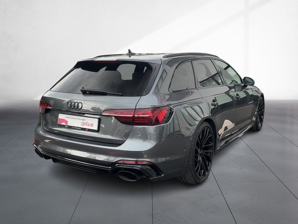 Audi RS4 - Bild 5