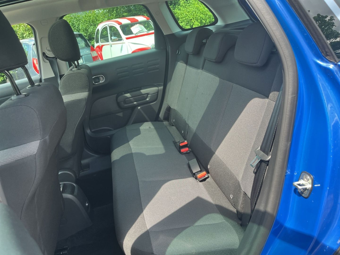 Fahrzeugabbildung Citroën C3 Aircross 1.2 PureTech 130 S&S EAT6 Max Navi