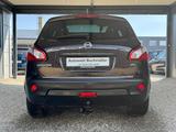 Nissan Qashqai 2.0 dCi AUTOM,4x4,AHK,LEDER,PANO Klima - gebrauchte Nissan Qashqai aus dem Jahr 2011