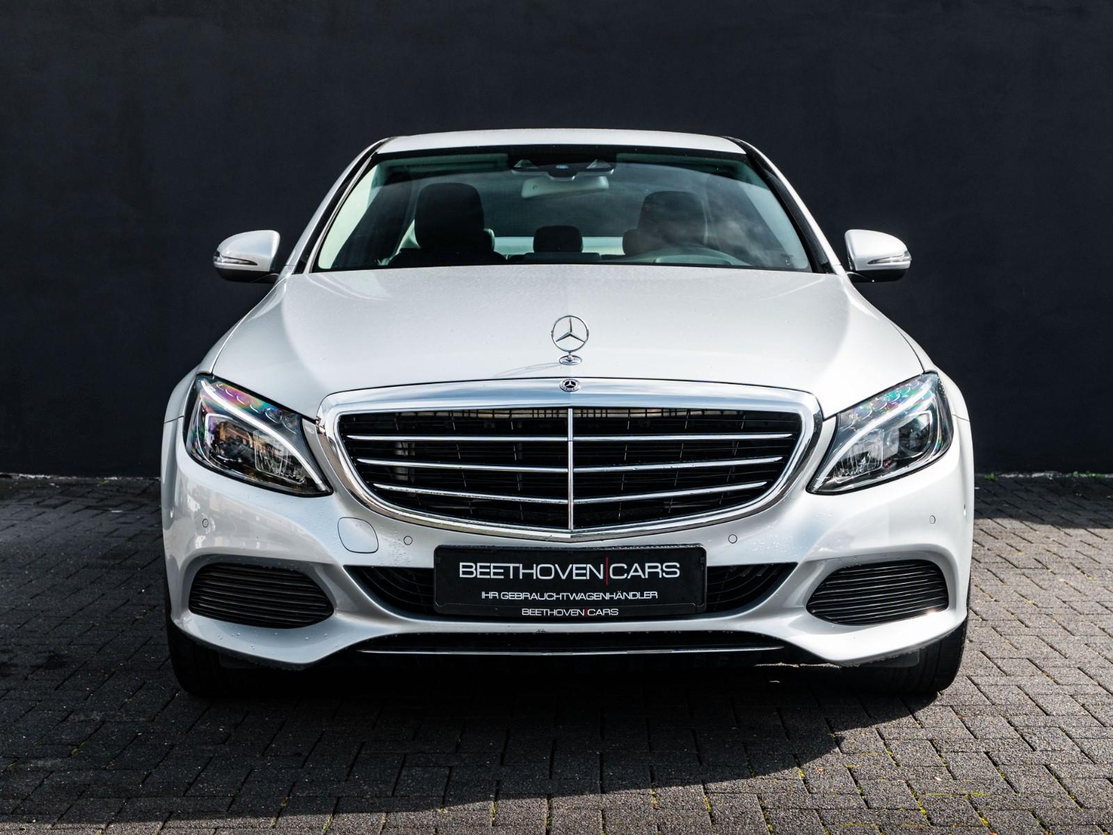 Mercedes-Benz C 180 W205 AVANTGARDE EXCLUSIVE HEAD UP