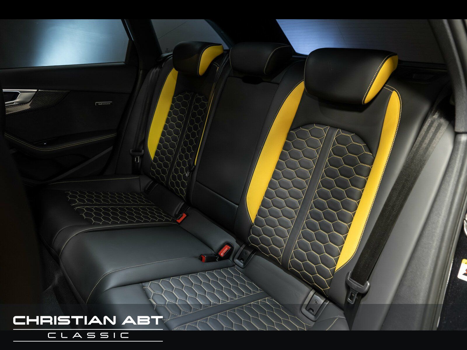 Fahrzeugabbildung Audi RS 4 Competition Plus Panorama * B&O * Keyless