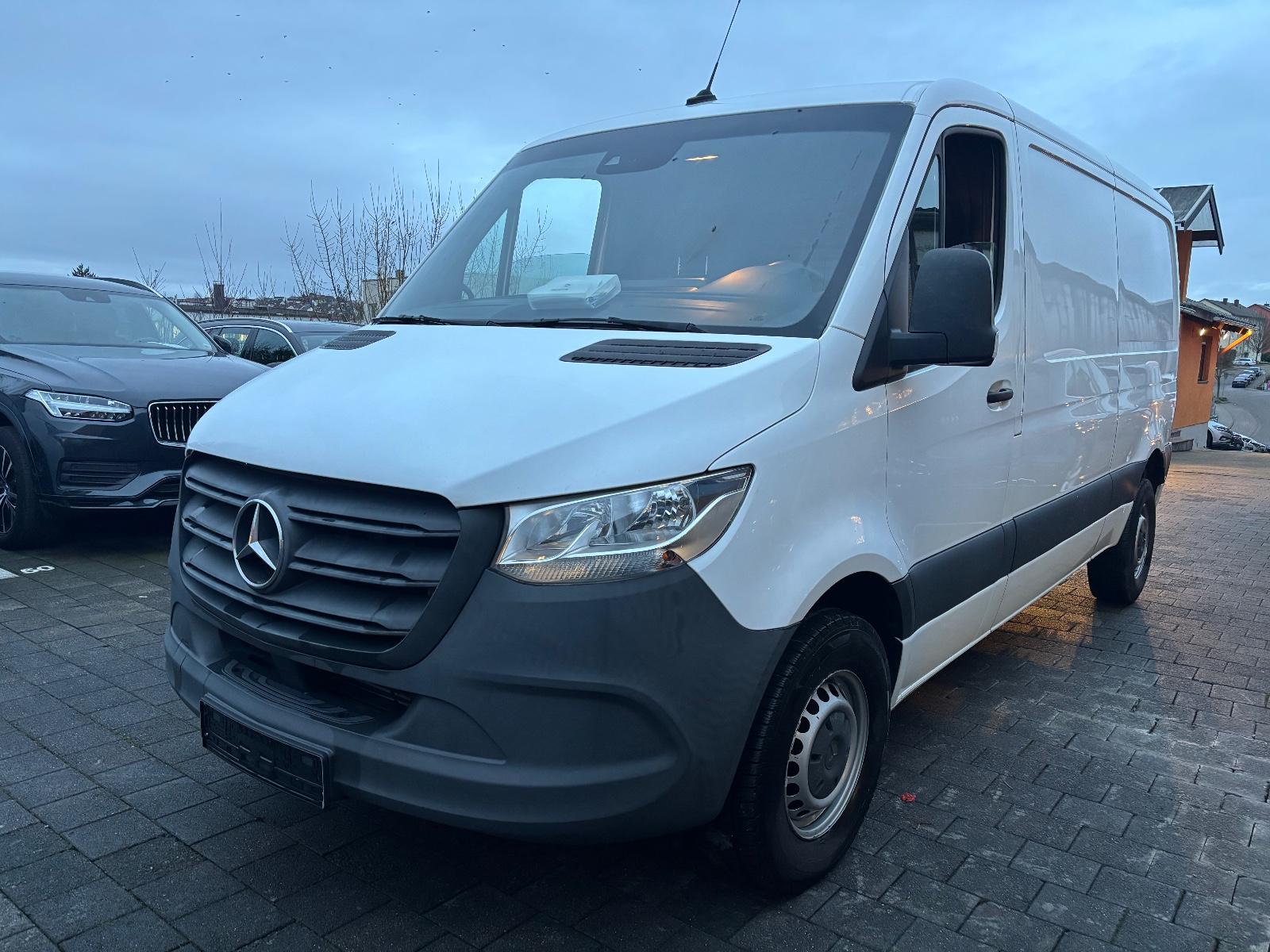 Mercedes-Benz Sprinter III Kasten FWD 211/214 CDI FWD L2