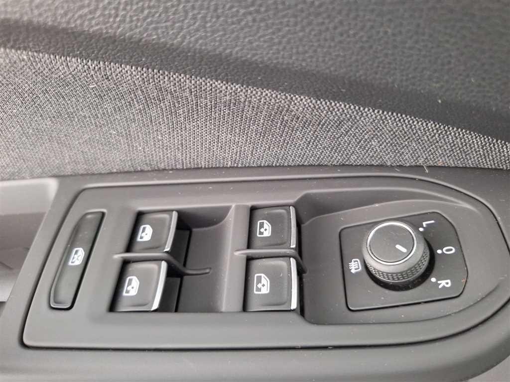 Volkswagen Golf Variant Life 1.5 TSI, миниатюра 15