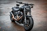 Harley-Davidson FXFBS Fat Bob 114 Jekill all black denim - HARLEY-DAVIDSON BLACK