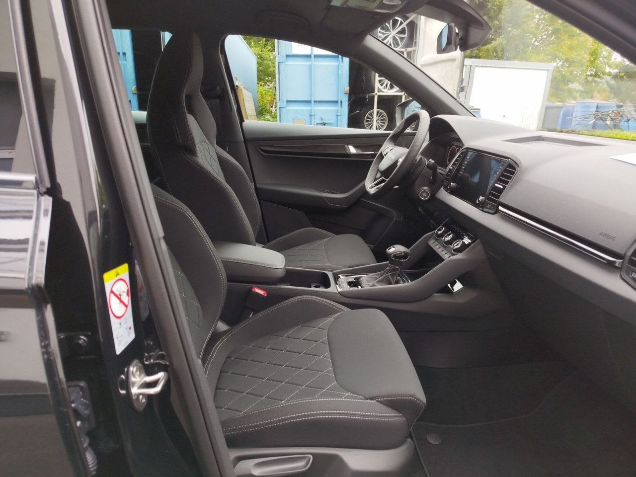 Fahrzeugabbildung SKODA Karoq  1.5 TSI Sportline 110 kw DSG