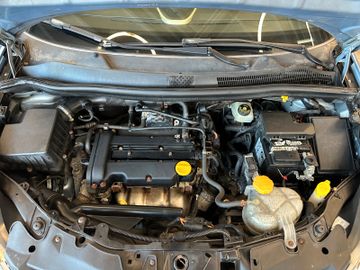 Opel Corsa D Edition *Automatik*TÜV*