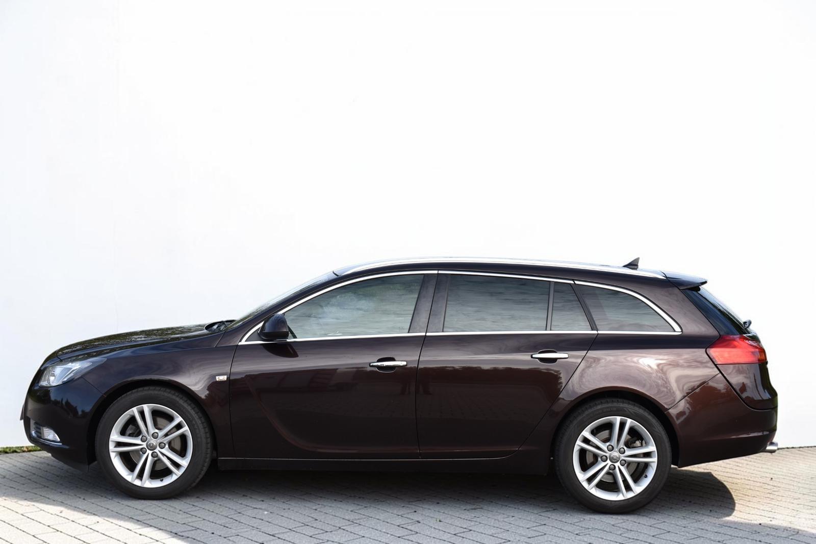 Opel Insignia 2011 — фото 6