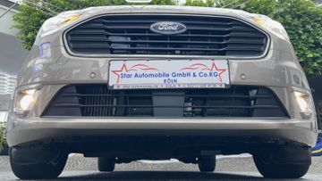 Ford Grand Tourneo - 9
