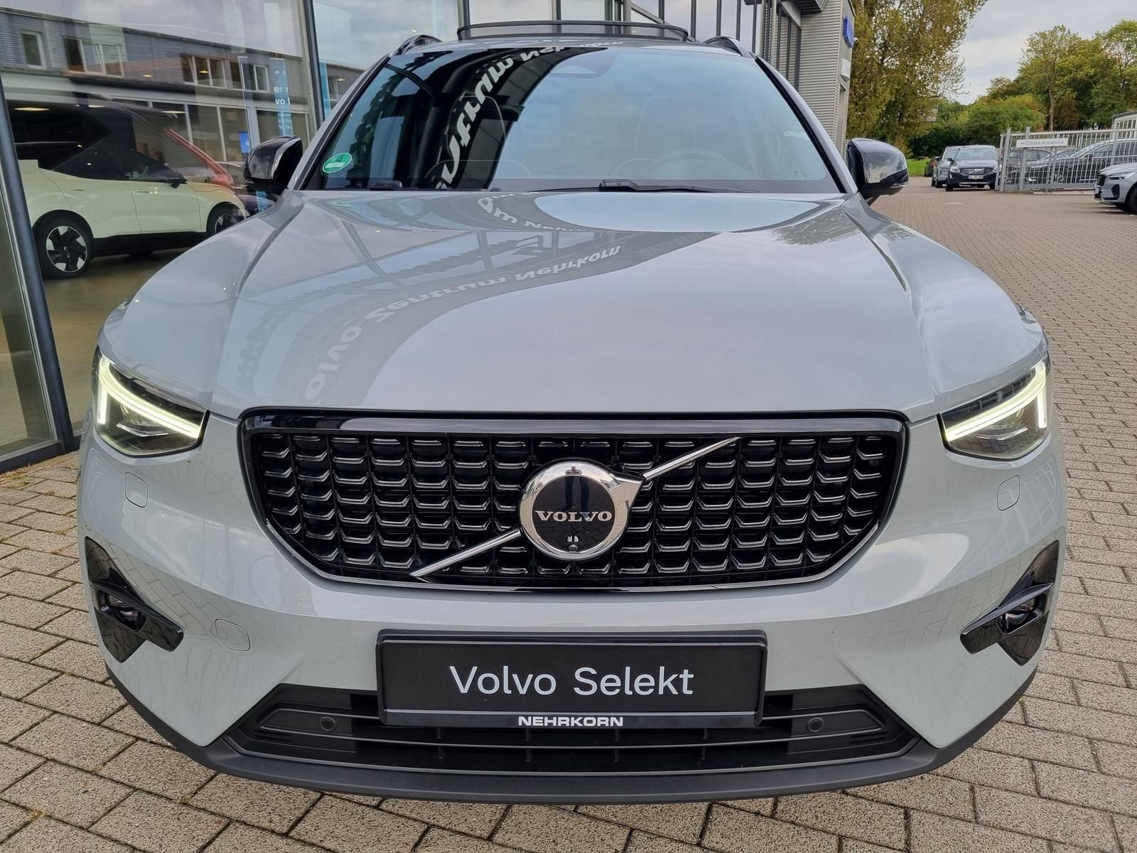 Fahrzeugabbildung Volvo XC40 B4 Ultra Dark '20 Zoll,Glasdach, 360-Cam'