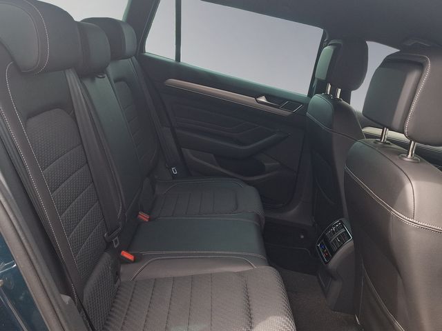 Passat Variant 4Motion 2.0 TDI R-line Navigation