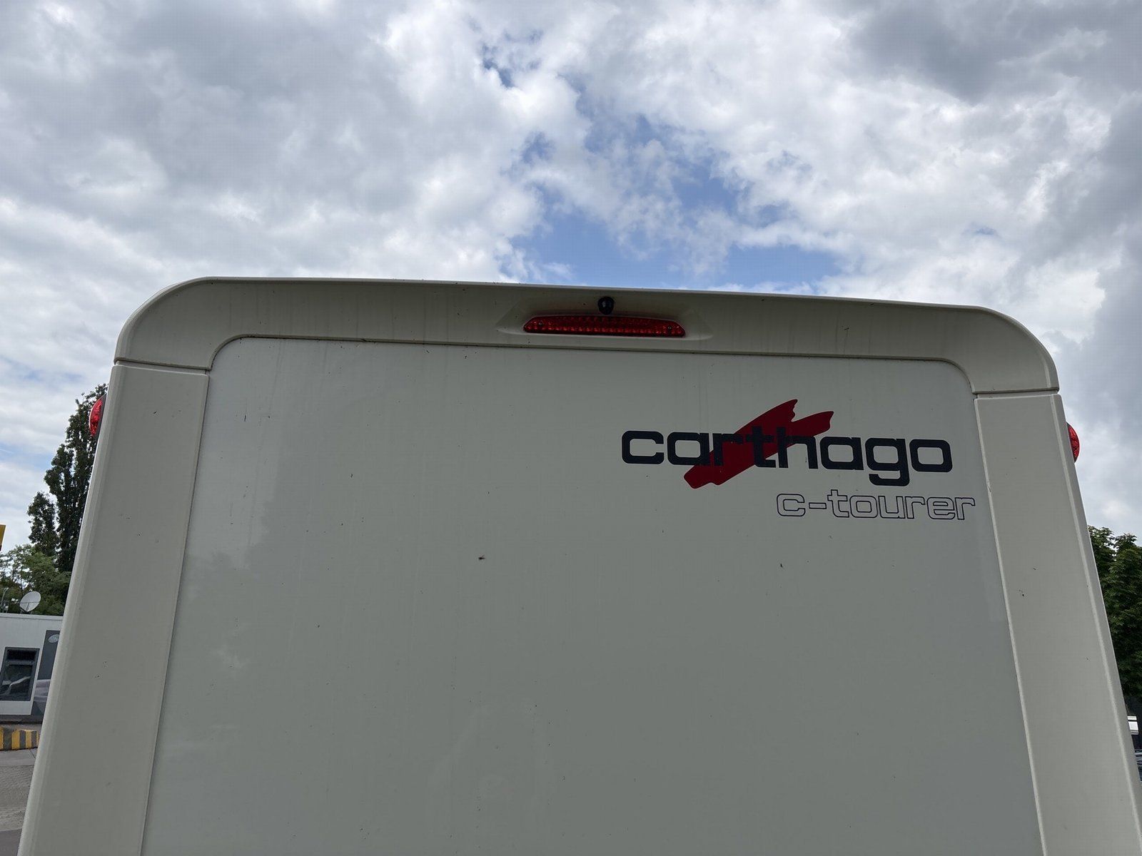 Fahrzeugabbildung Carthago C-Tourer T 143 LE Sprinter 417 CDI DISTRO LED TV