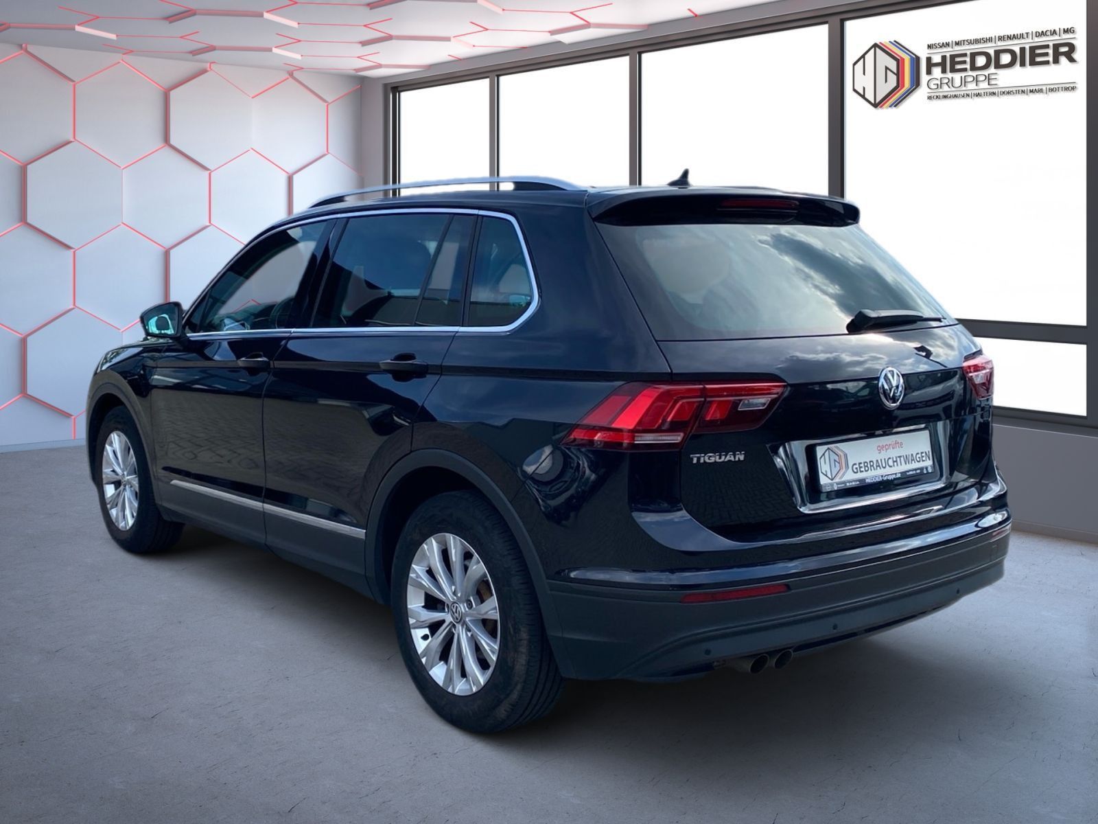 Fahrzeugabbildung Volkswagen Tiguan 1.5 TSI DSG Comfortline *AHK*Winterräder*
