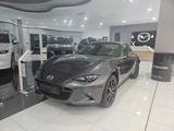 Mazda MX-5 RF grey, excl. line, wie neu, 2... - Mazda MX-5: Sportwagen