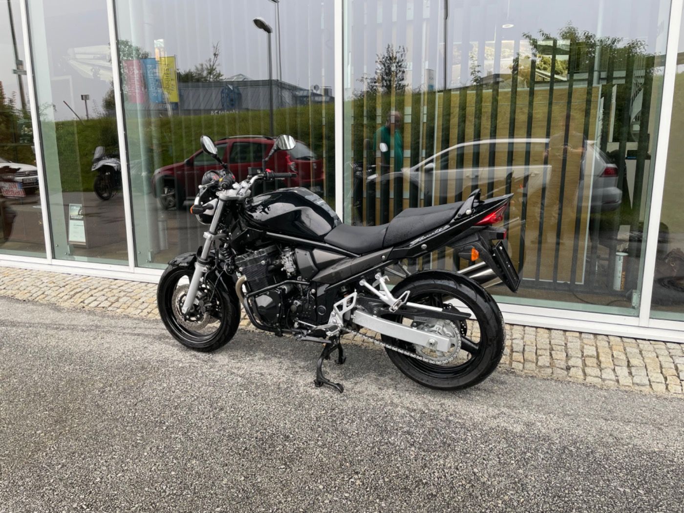 Fahrzeugabbildung Suzuki GSF 650 A