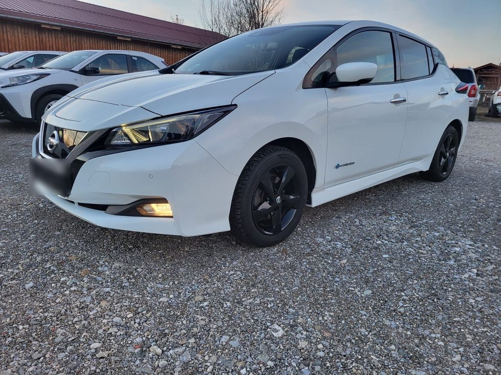 Image of Nissan Leaf