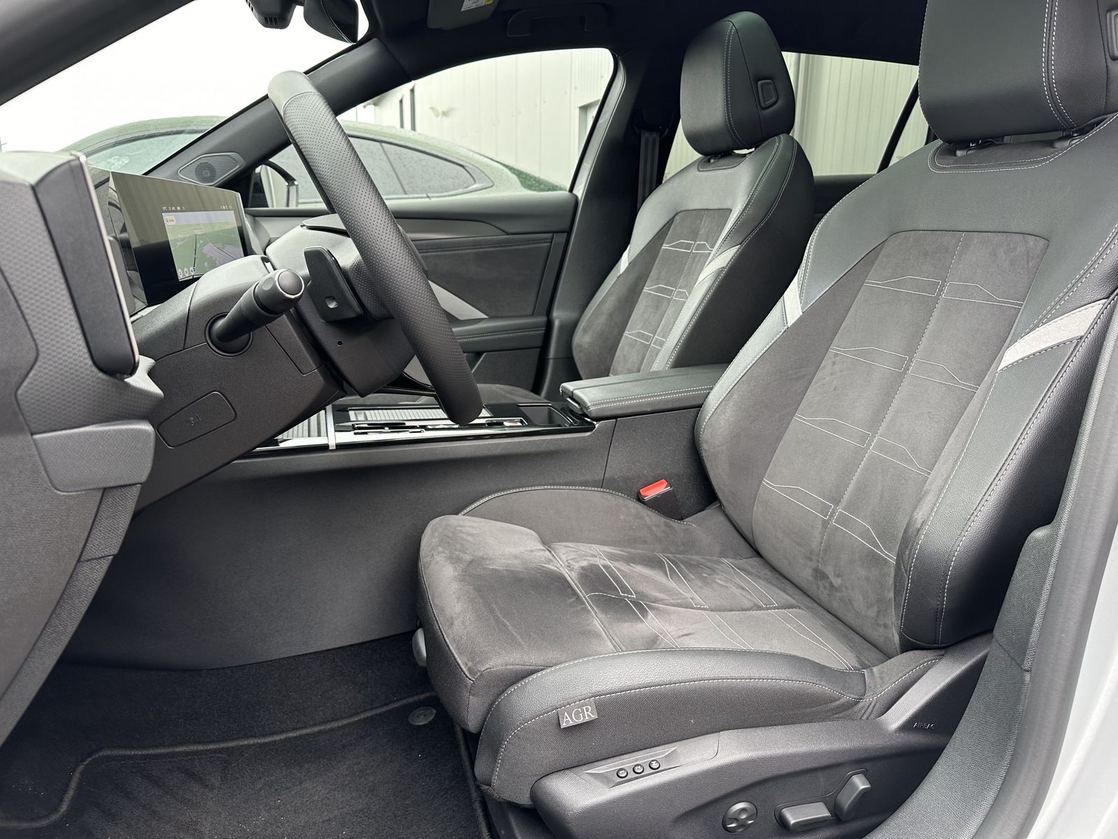 Fahrzeugabbildung Opel Astra SpT 1.5D Aut. GS-Line NAV+LED+ACC+HUD+PANO