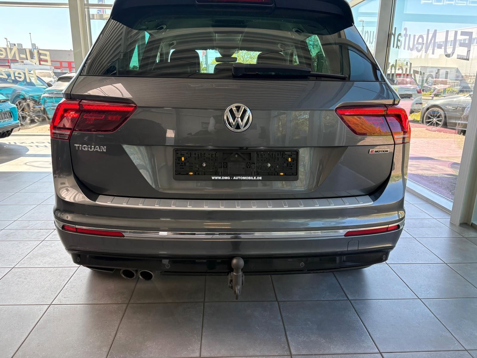 Fahrzeugabbildung Volkswagen Tiguan Highline BMT 4Motion/R LINE/leder/memory/