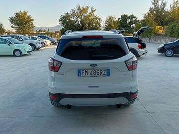 Ford Kuga - 9