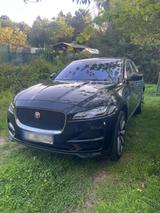 Jaguar F-Pace 3.0 V6 Diesel Schwarz Top Zu... - Jaguar F-Pace in Frankfurt (Main)