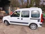 Renault Kangoo - Renault Kangoo aus 2004 mit Diesel-Antrieb
