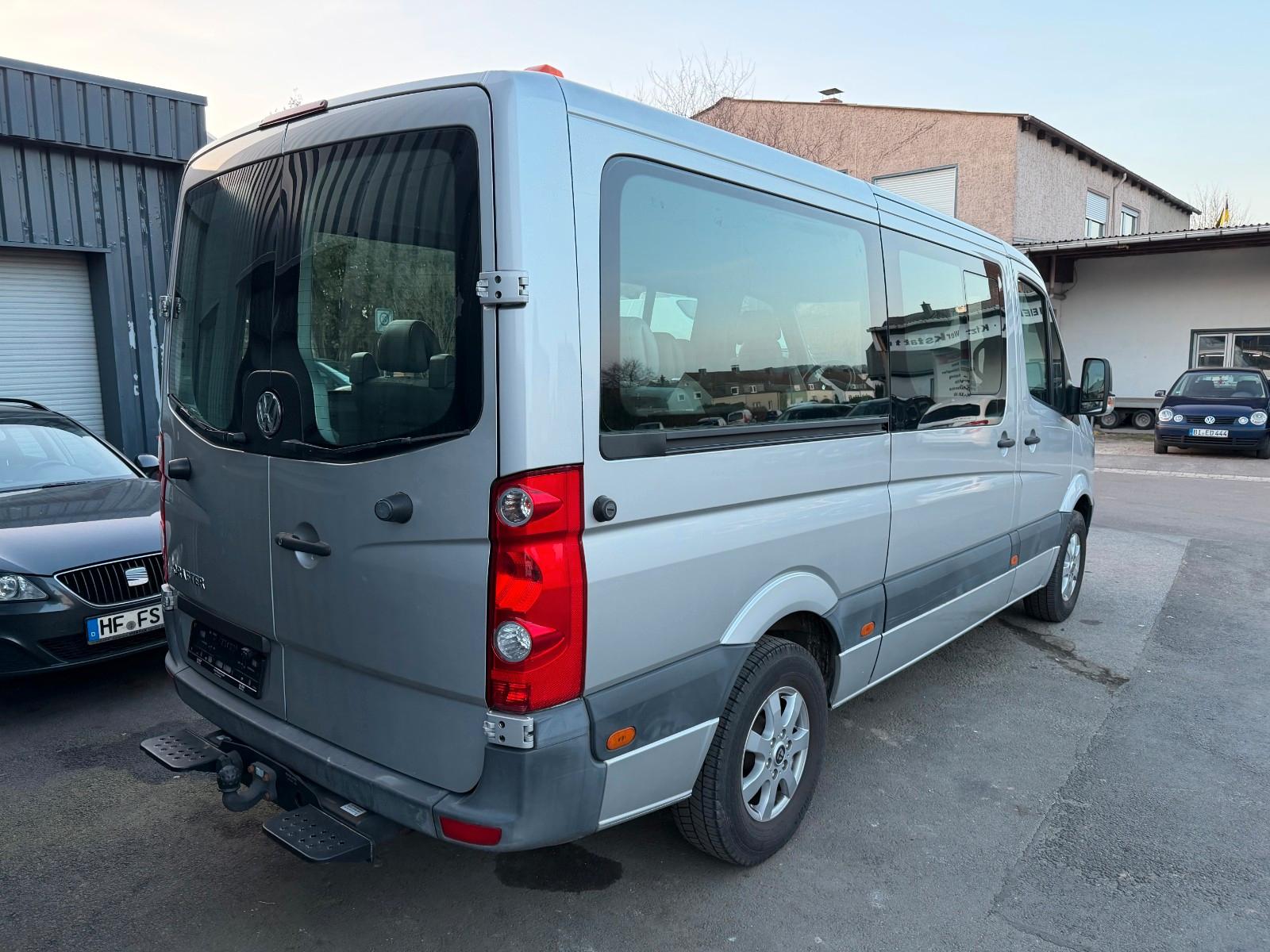 Volkswagen Crafter 9 Sitzer/Kamera/AHK