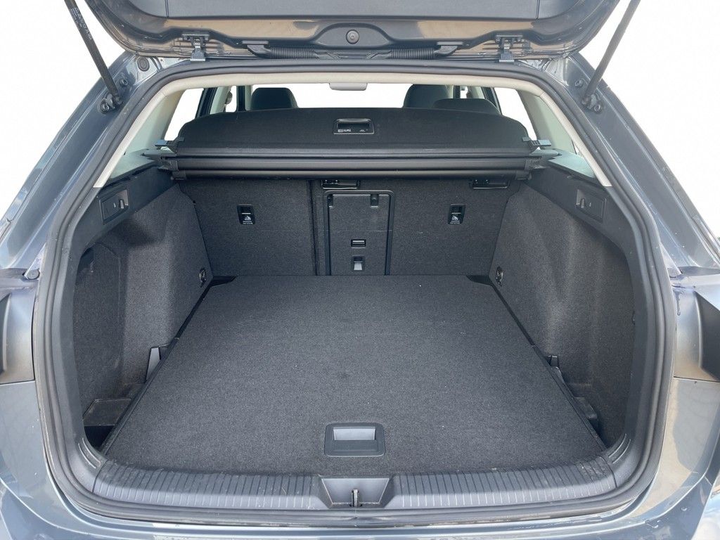 Volkswagen Golf - Bild 9
