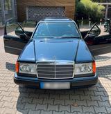 Mercedes-Benz Mercedes Benz W124 230E Oldtimer-Zulassung - Mercedes-Benz 230 Gebrauchtwagen in Berlin