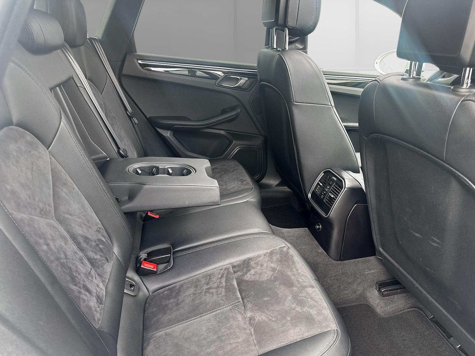 Fahrzeugabbildung Porsche Macan S Diesel 3.0 TDI Panorama NAVI