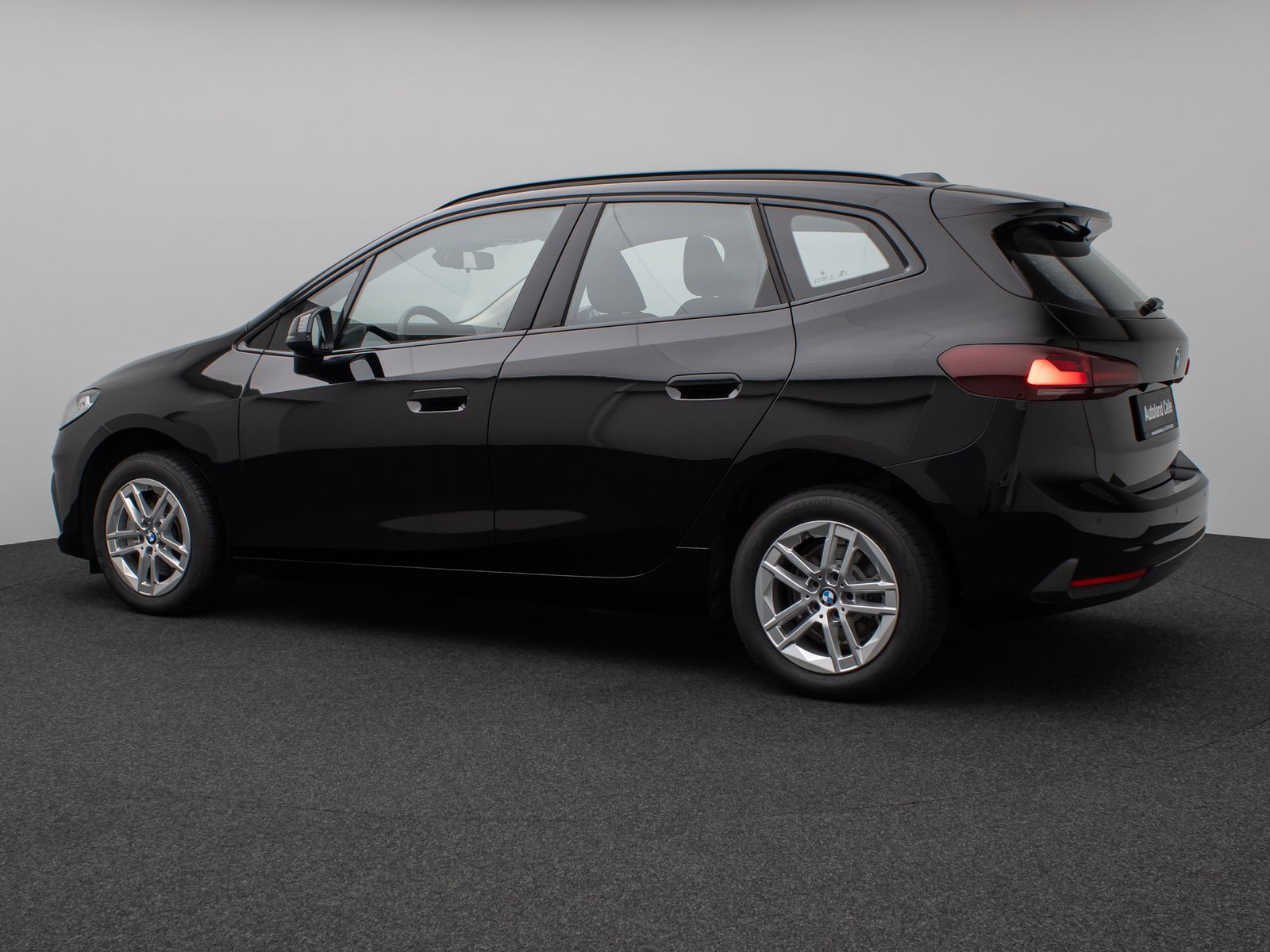 Fahrzeugabbildung BMW 216i Active Tourer Kamera DAB Widscreen Alarm