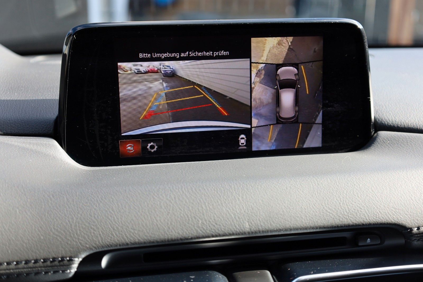 Fahrzeugabbildung Mazda CX-5 Exclusive-Line Navi,LED,HUD,360°Kam,SH,AHK