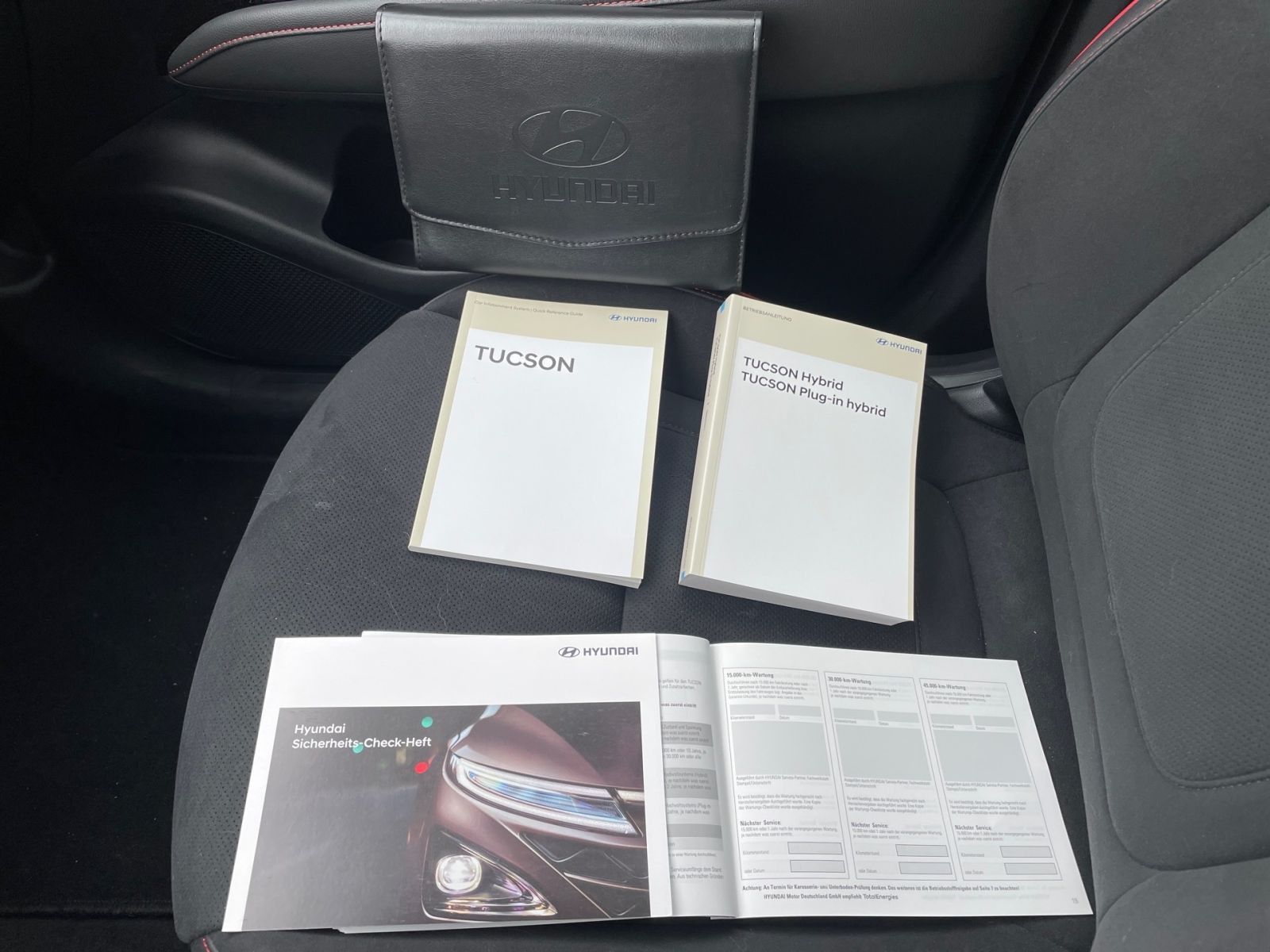 Fahrzeugabbildung Hyundai TUCSON 1.6 T-GDI N Line Hybrid PanoDach Sitz