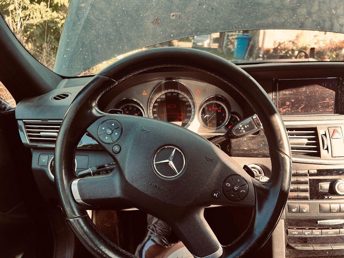 Mercedes-Benz E350 2010 — photo 8
